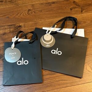 ALO Yoga Black Gift Bags with Silver Tag